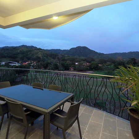 SKY PENTHOUSES 3BR 3,5 BTH - 6BR 5,5BTH at OCEANO Jacó Zimmer foto